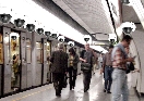 Verd�chtig sind alle - Jedem U-Bahn-Nutzer seine Kamera